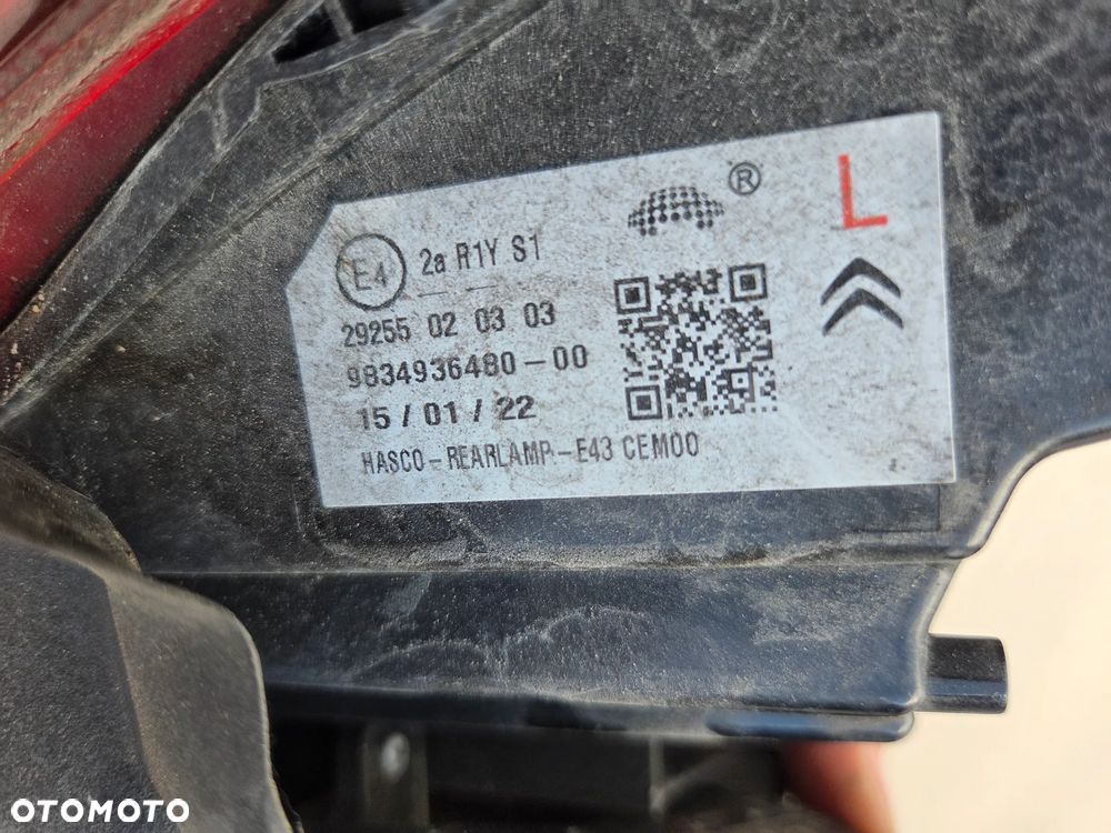 Lampa tylna lewa Citroen C5X 9834936480 - 12