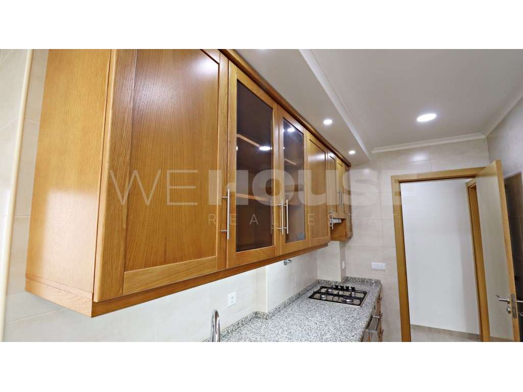 Apartamento T1 totalmente renovado e mobilado - Rua José Falcão, Ar... - Grande imagem: 4/29