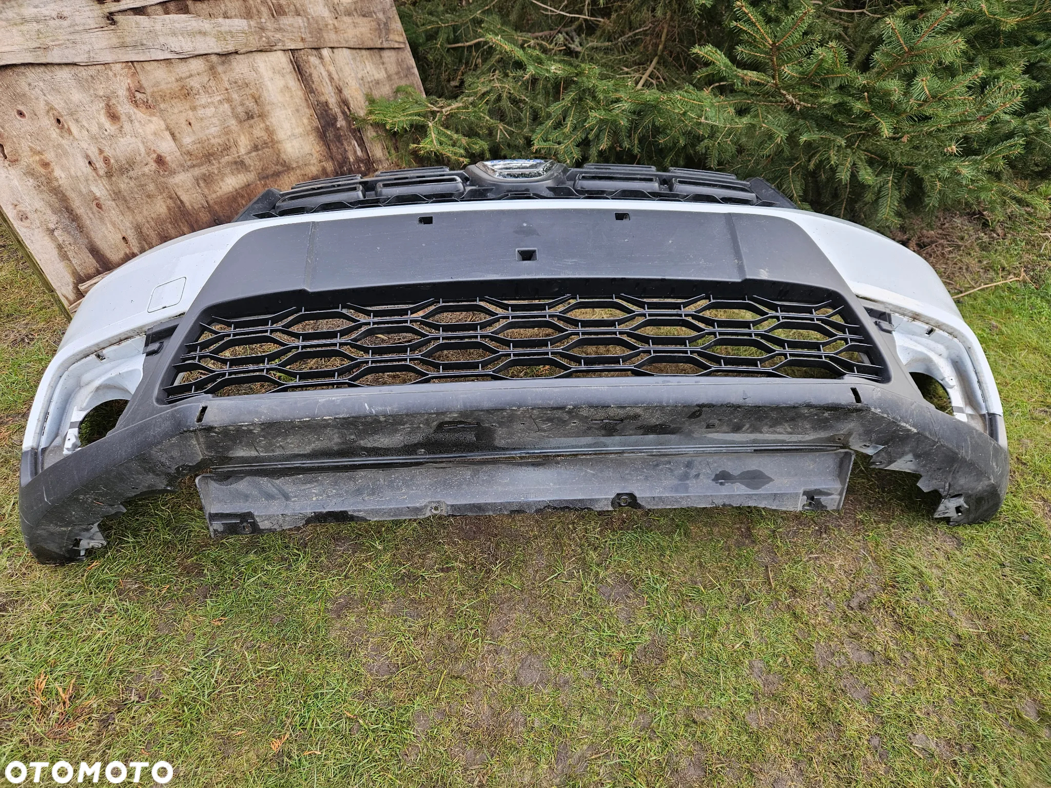 ZDERZAK PRZÓD DACIA SANDERO STEPWAY II LIFT 16R - 18