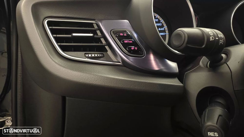 Alfa Romeo Giulietta 1.6 JTDm Progression - 37