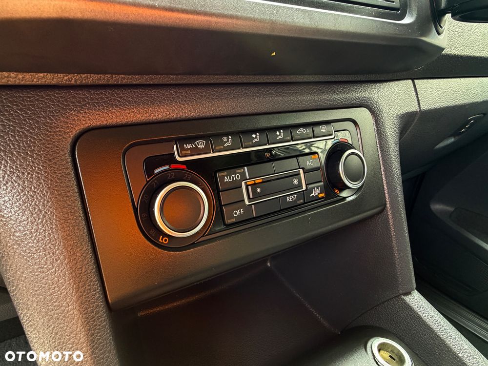 Volkswagen Amarok 2.0 BiTDI Highline - 40