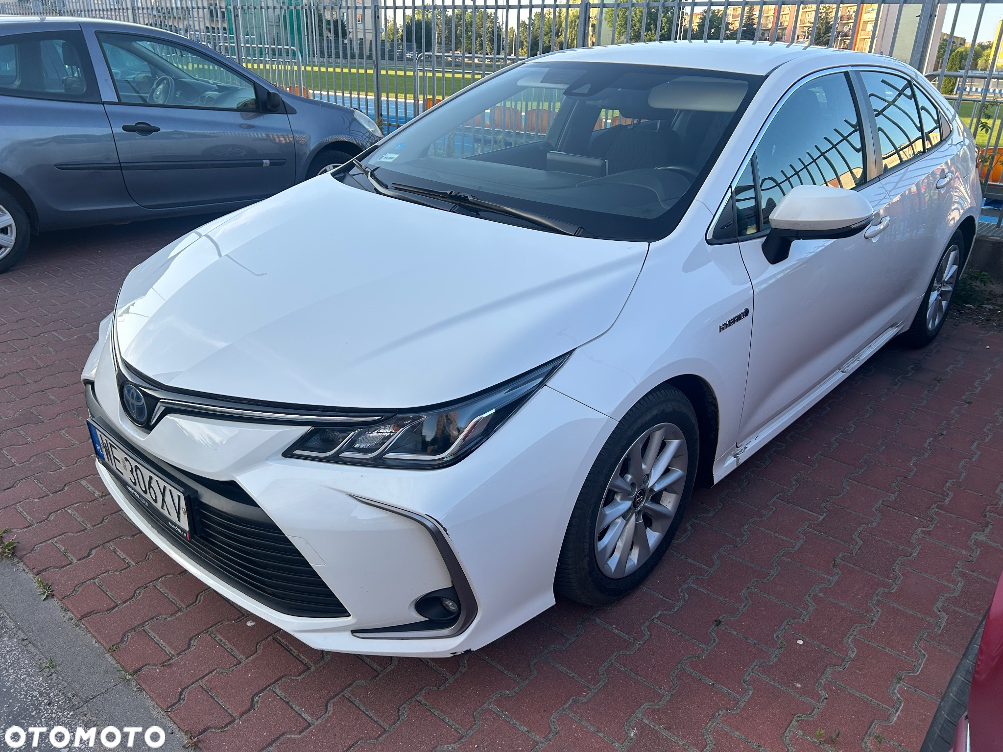 Toyota Corolla 1.8 Hybrid Comfort - 2