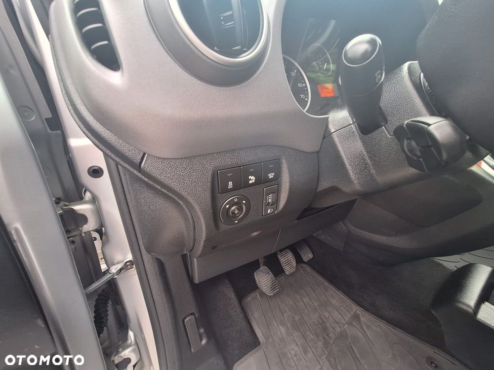 Peugeot Partner BlueHDi 120 Stop&Start Active - 20