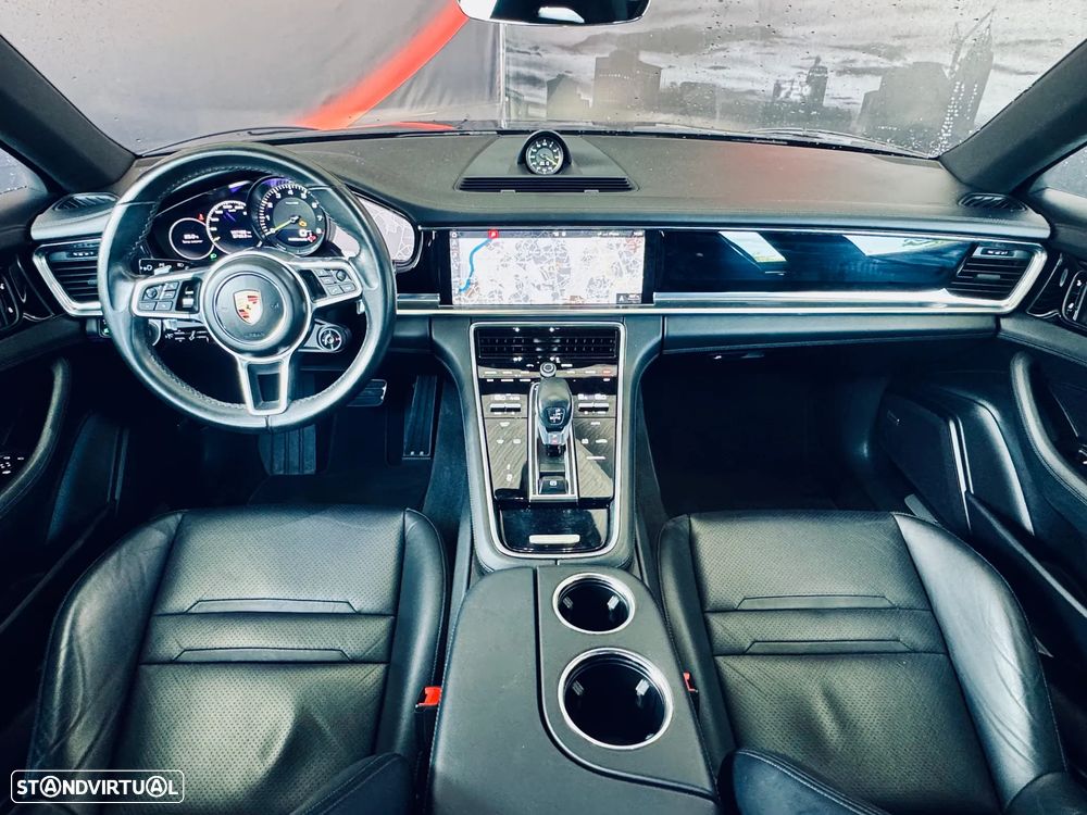 Porsche Panamera Sport Turismo - 14