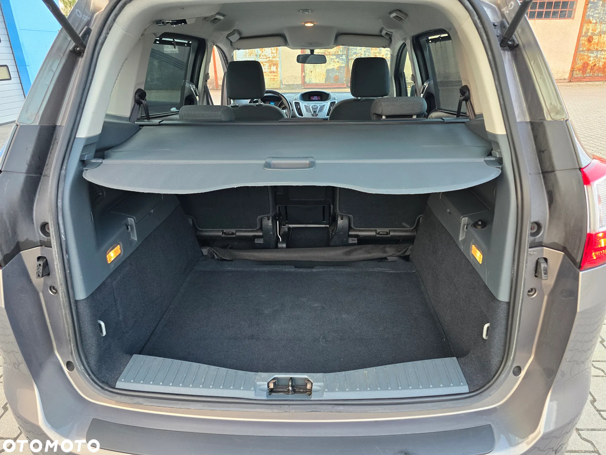 Ford Grand C-MAX 2.0 TDCi Titanium - 17