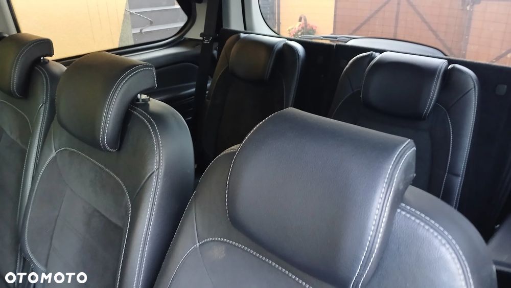 Ford Galaxy 2.0 TDCi Platinium X - 14
