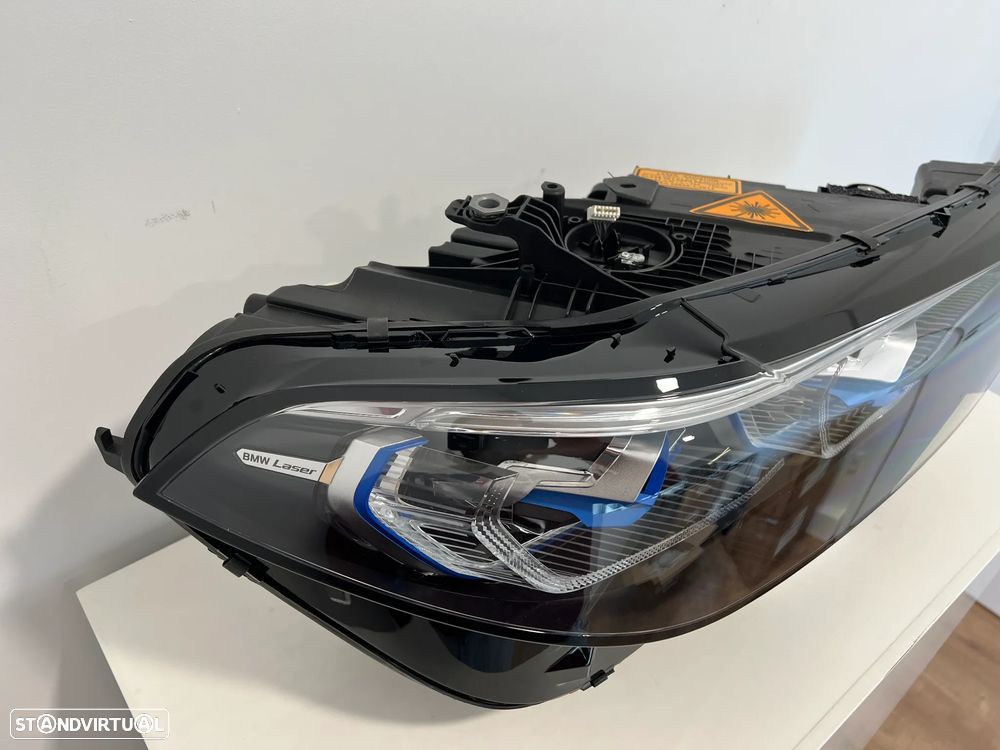 Farol Otica BMW X7 G07 LASER Original Direito - 2