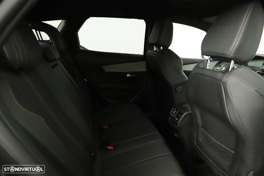 Peugeot 3008 1.2 PureTech GT EAT8 - 22