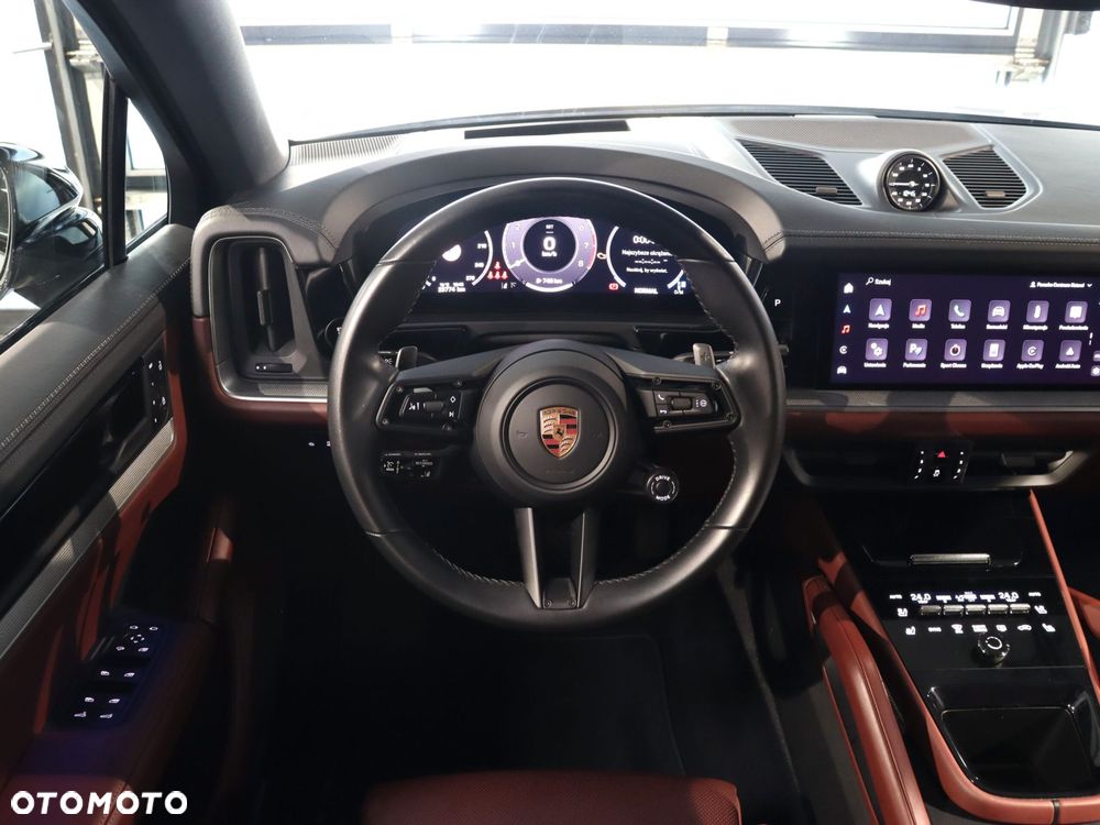 Porsche Cayenne Standard - 20