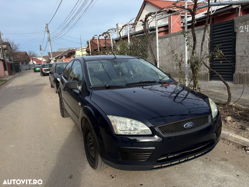Ford Focus 1.6i 16V - 1