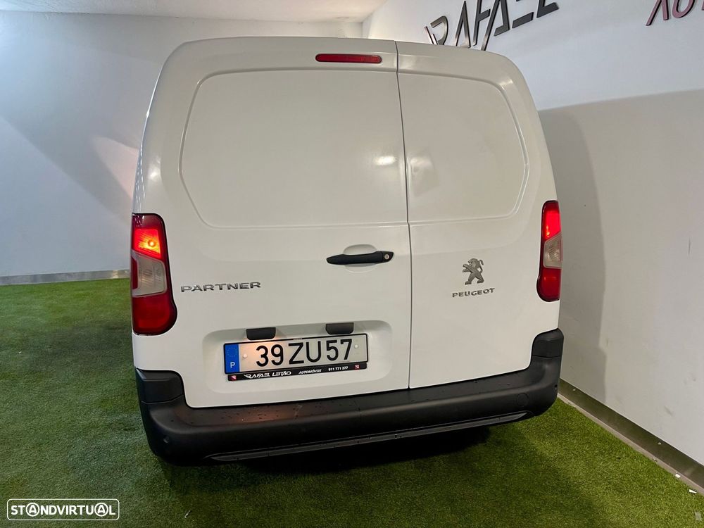 Peugeot Partner 1.5 BlueHDi Asphalt Longa - 8