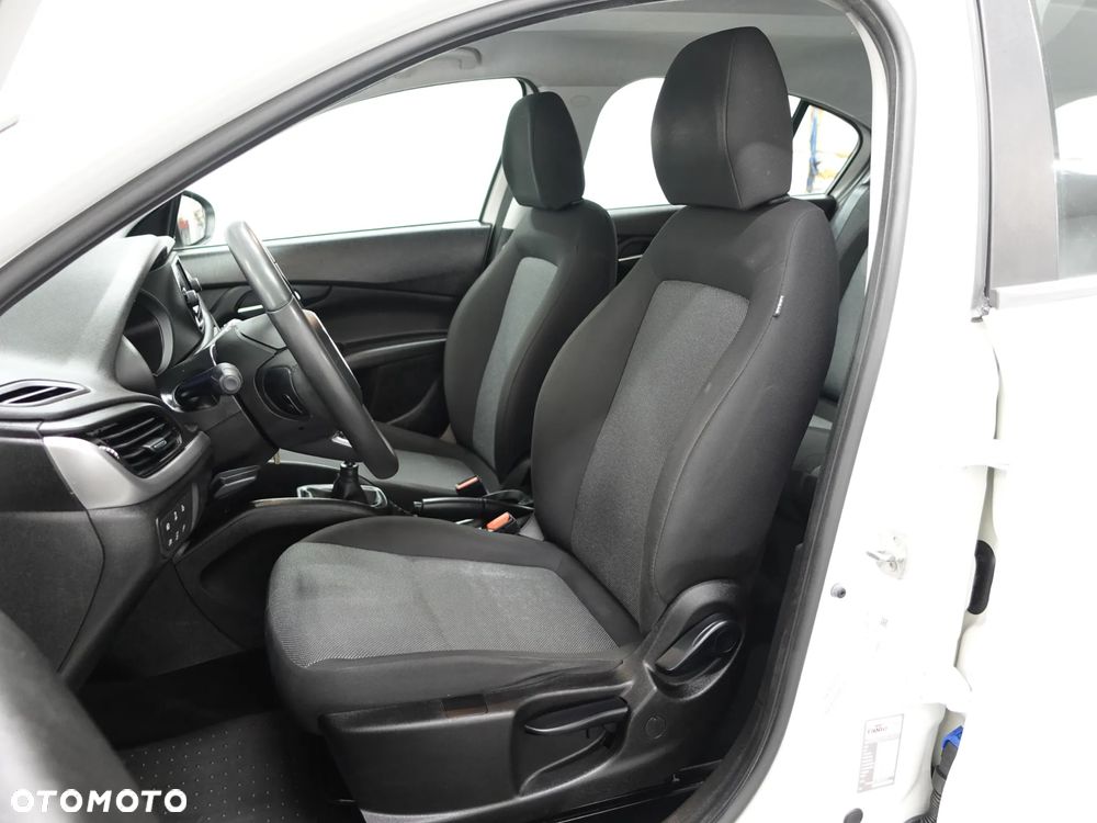 Fiat Tipo 1.4 16v Easy - 22