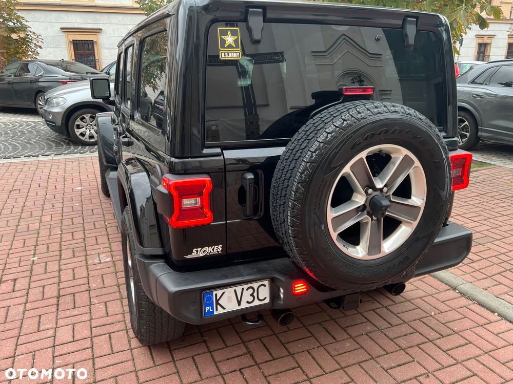 Jeep Wrangler - 13