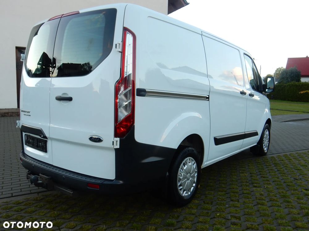 Ford Transit Custom - 22