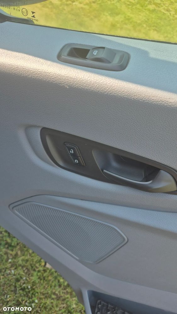 Ford TRANSIT - 16