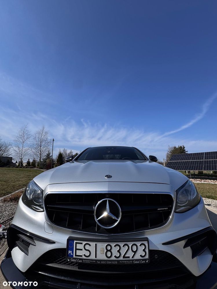 Mercedes-Benz Klasa E 220 d 4-Matic 9G-TRONIC - 8
