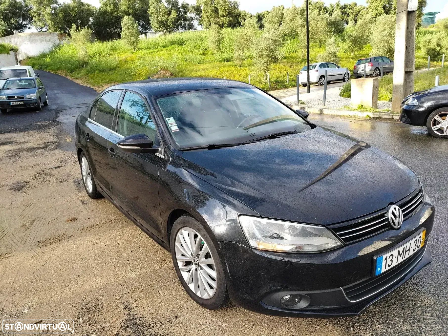 VW Jetta 2.0 TDI Highline - 1