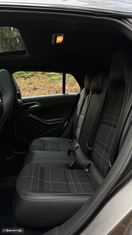 Mercedes-Benz CLA 200 - 21