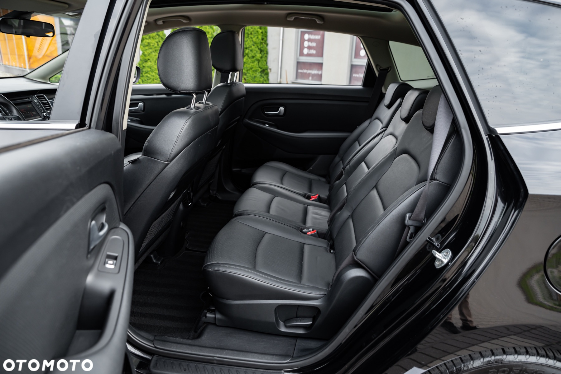 Kia Carens 1.7 CRDi XL 7os DCT - 24