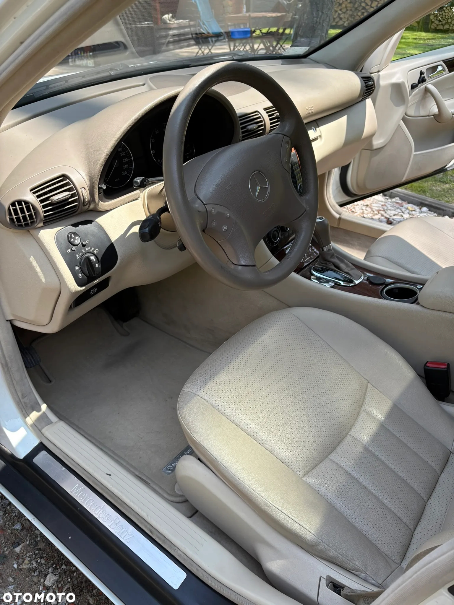 Mercedes-Benz Klasa C 280 Avantgarde 4-Matic - 10