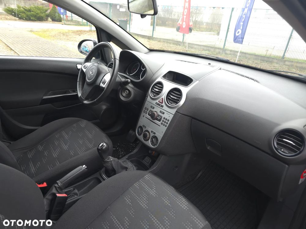Opel Corsa 1.2 16V Enjoy - 15