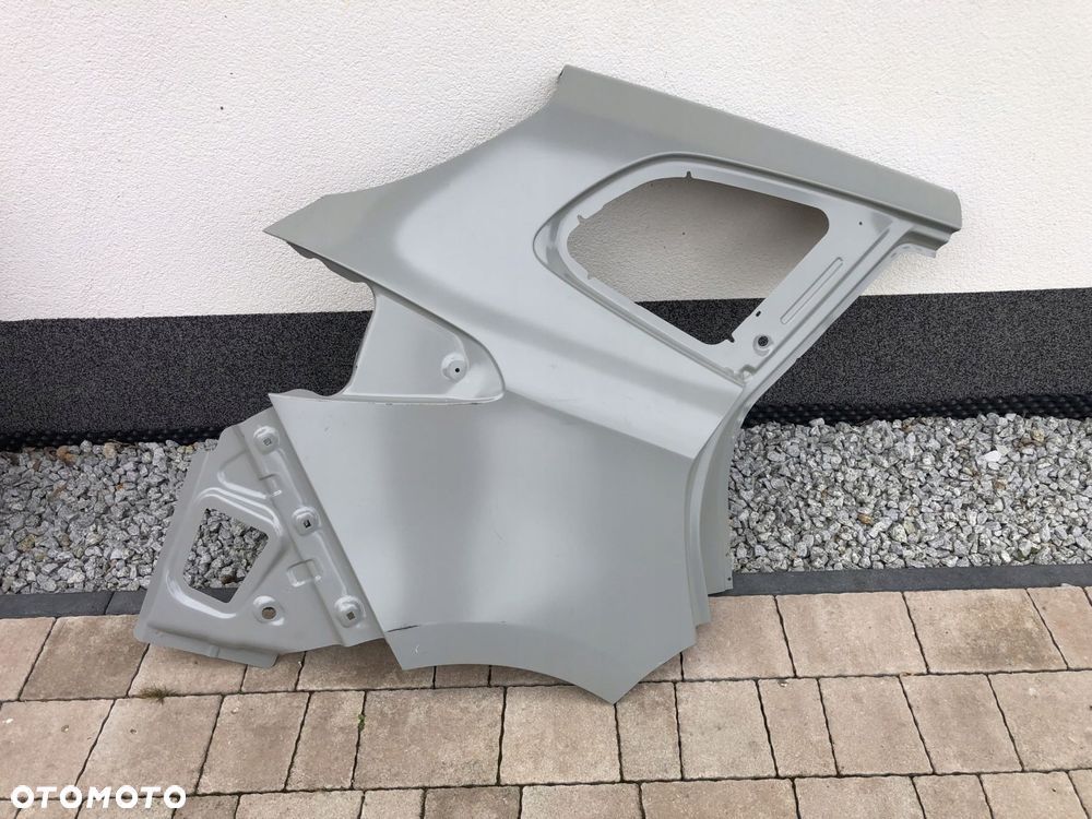 Kia OE CARENS IV błotnik tylny praway - 1