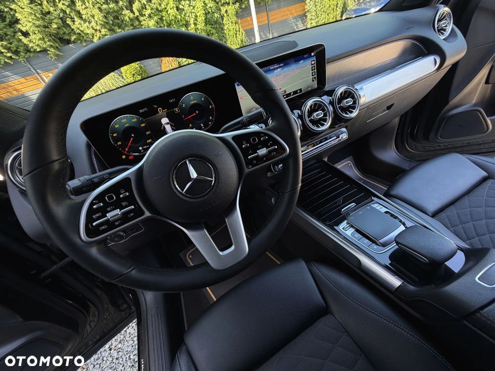 Mercedes-Benz GLB 220 d Progressive 8G-DCT - 31