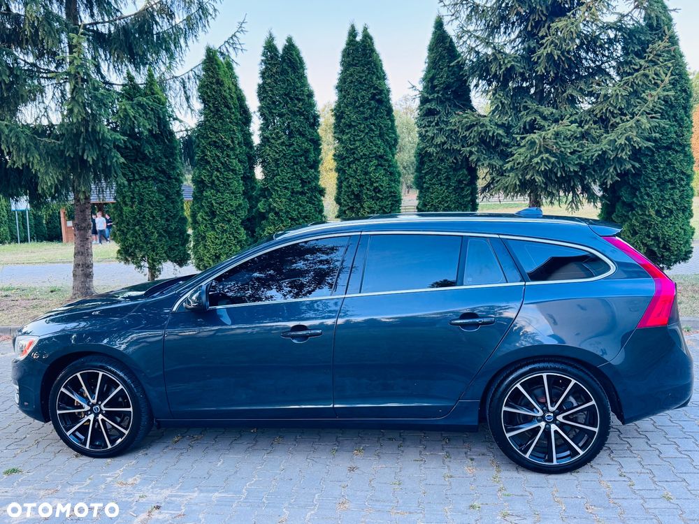 Volvo V60 - 11