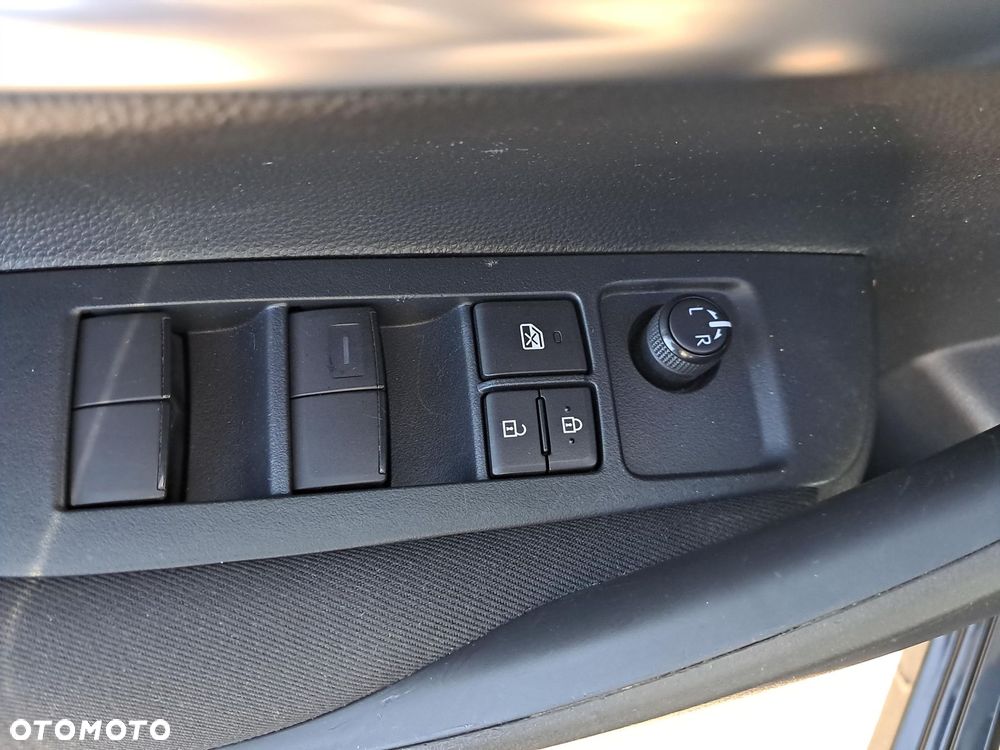 Toyota Corolla 1.5 Active - 11