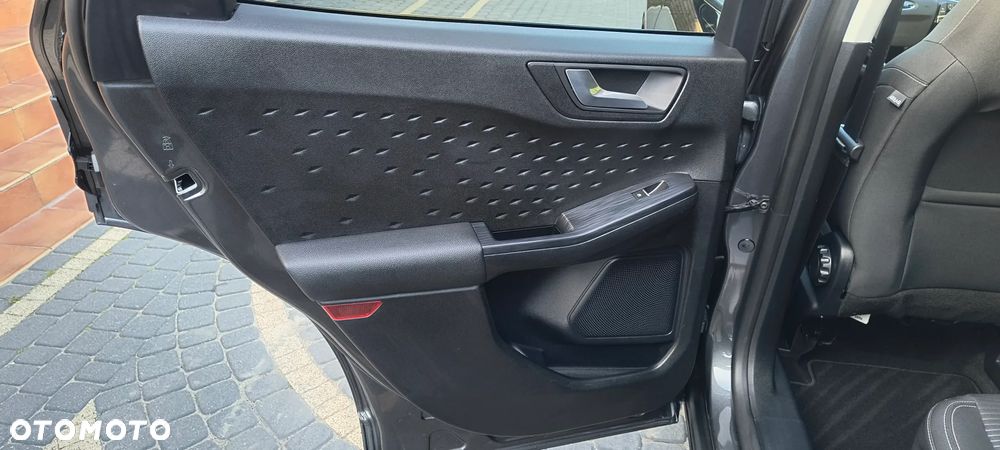 Ford Kuga 1.5 EcoBlue TITANIUM - 12