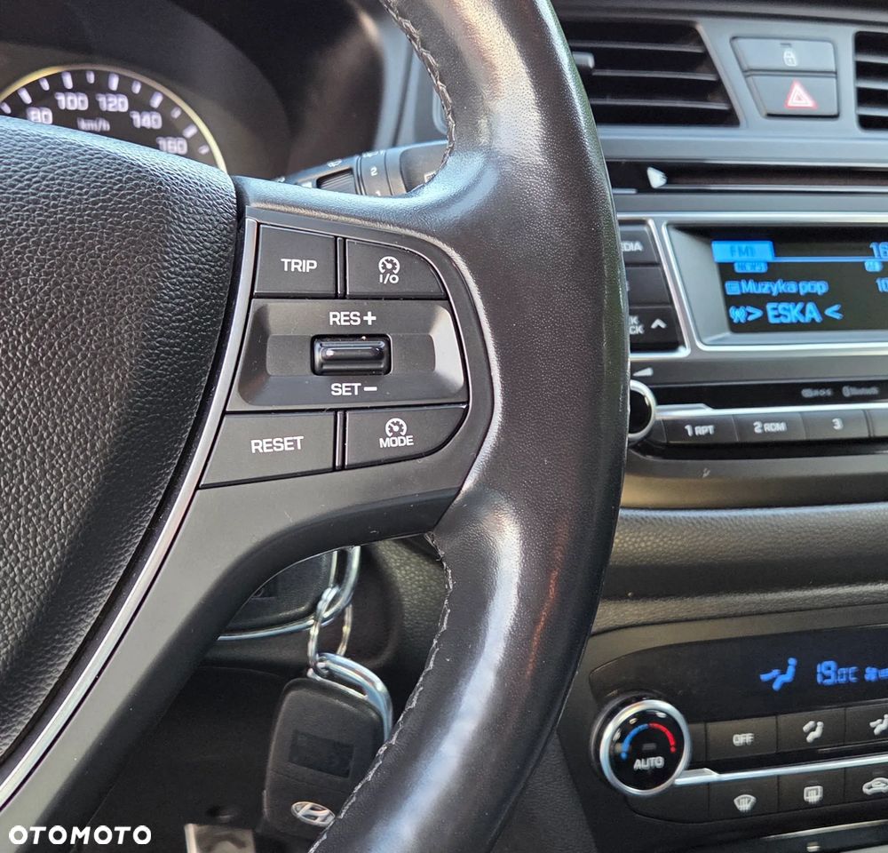 Hyundai i20 blue 1.0 T-GDI Active Passion Plus - 32