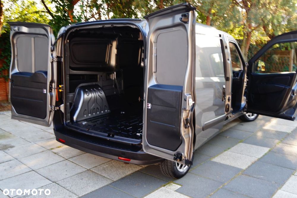 Fiat Doblo 1,6 Mulijet Maxi Long Salon Pl Bogata Opcja Faktura Vat - 25
