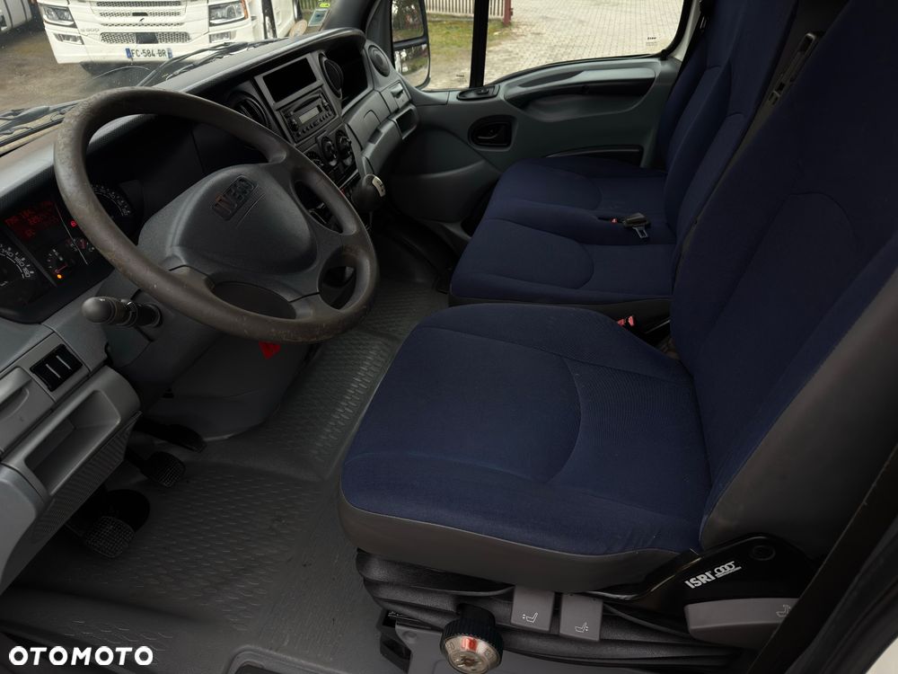 Iveco 35S12 - 8