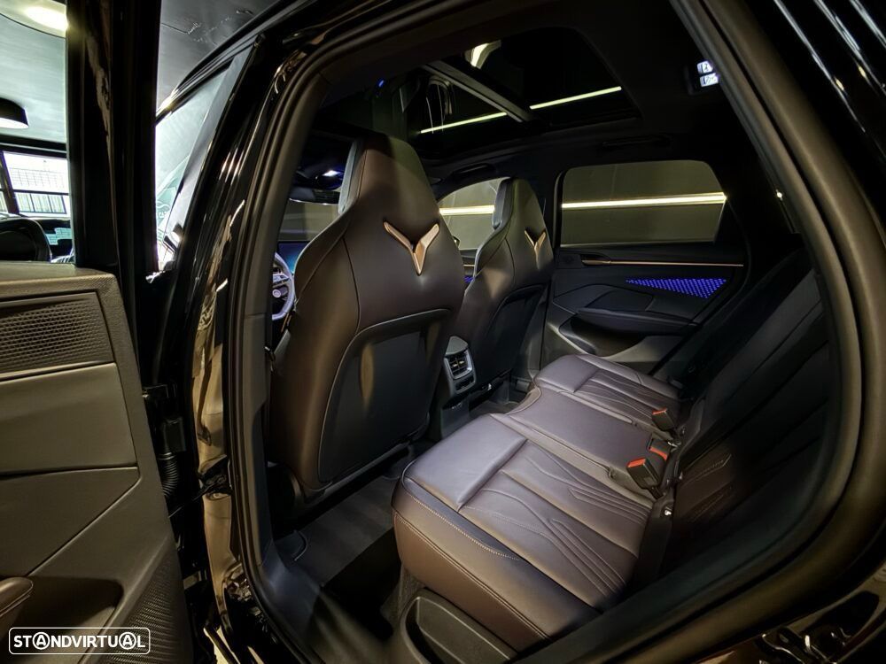 Cupra Terramar 1.5 e-Hybrid VZ DSG - 17