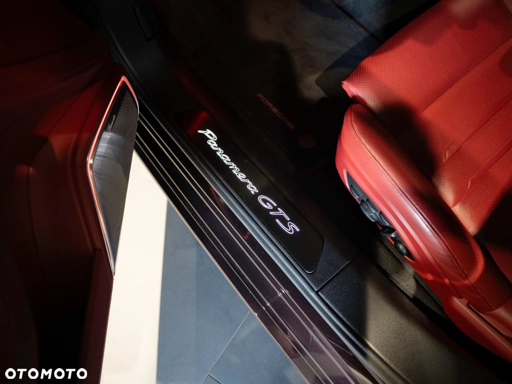 Porsche Panamera GTS - 25