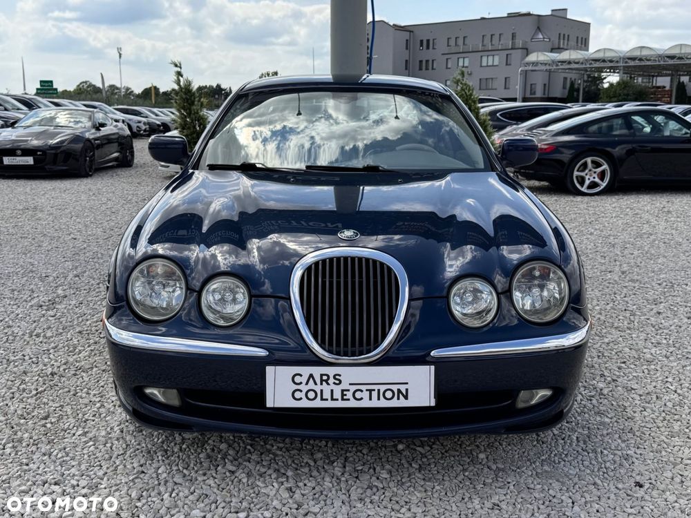 Jaguar S-Type - 10
