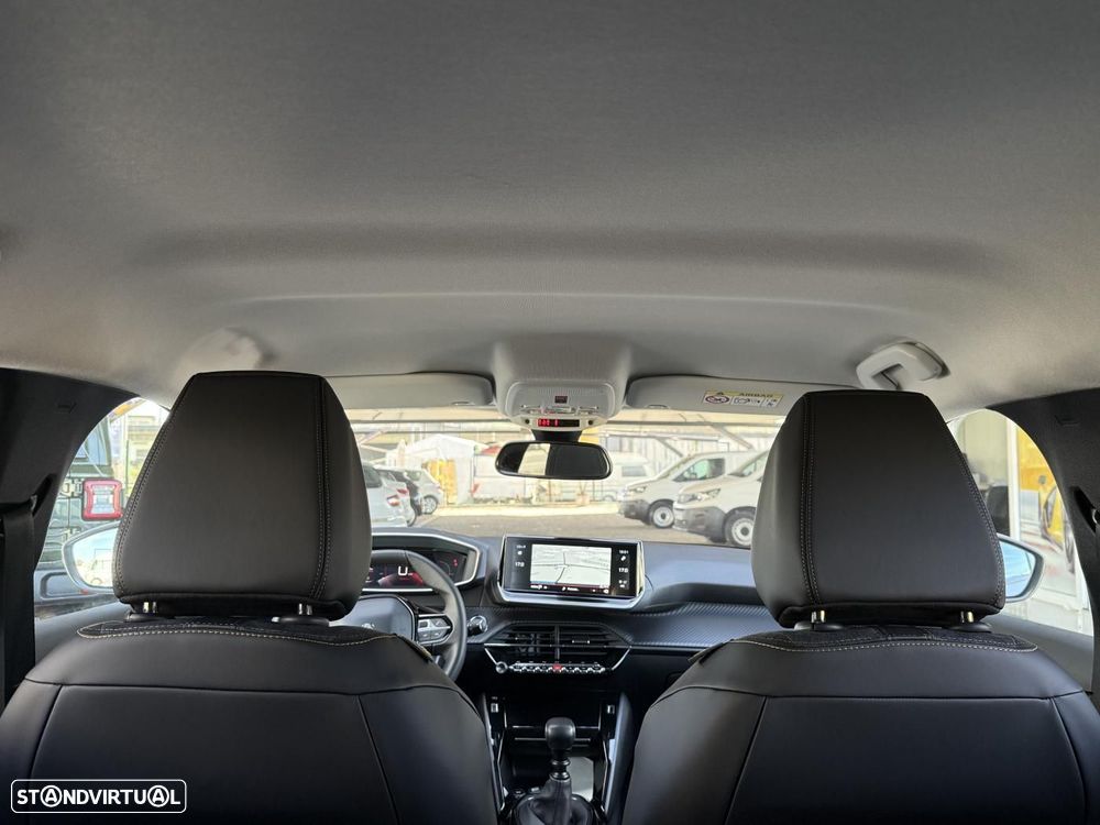 Peugeot 208 1.2 PureTech Allure - 42