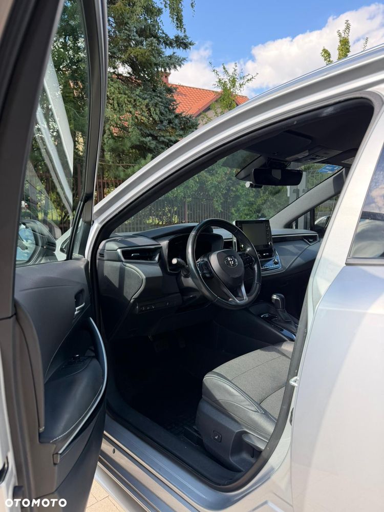 Toyota Corolla - 20