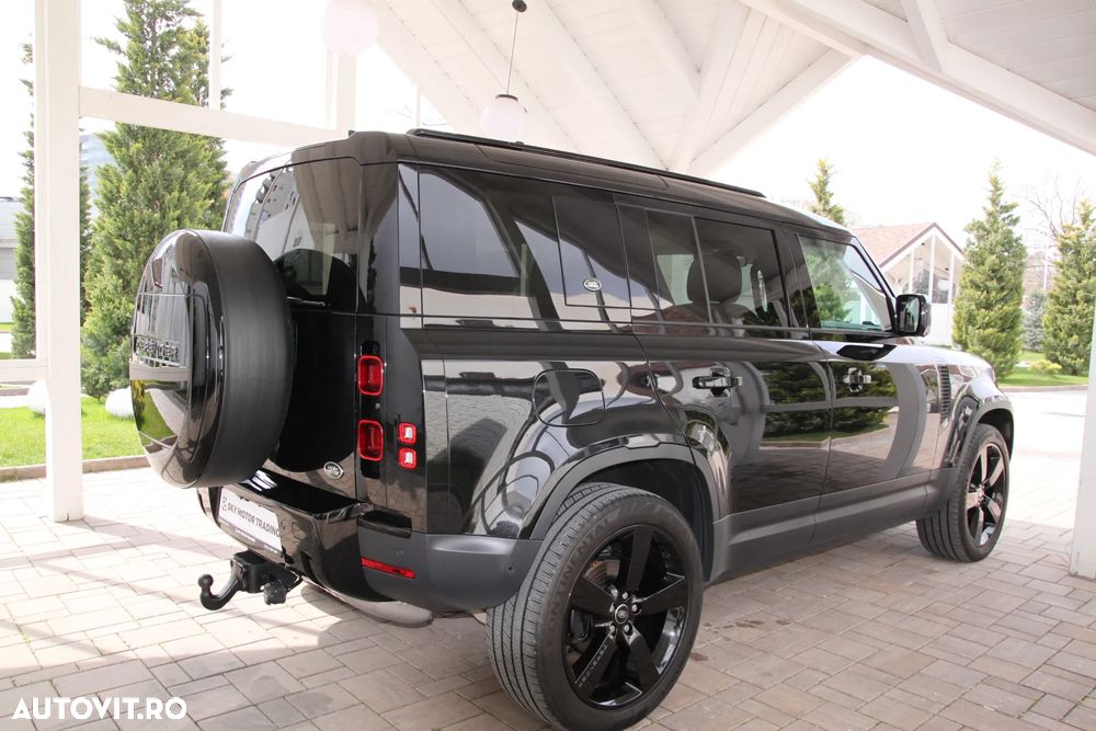 Land Rover Defender 110 3.0D 250 MHEV Hard Top X-Dynamic SE - 38