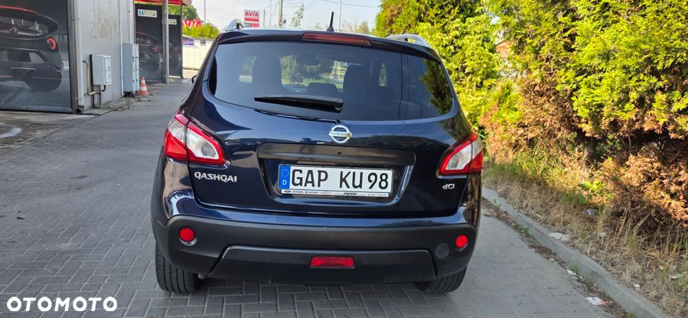 Nissan Qashqai 2.0 dCi 4 x 4 DPF tekna - 14