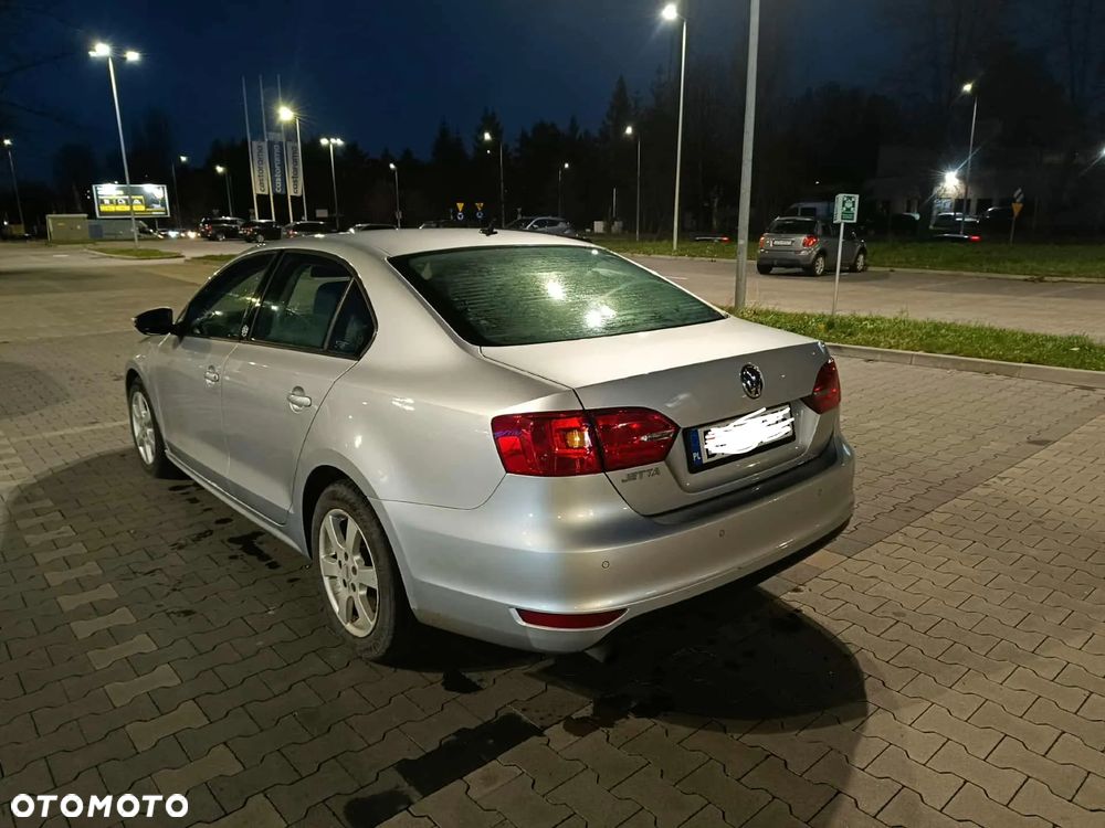 Volkswagen Jetta 1.2 TSI BMT Comfortline - 9