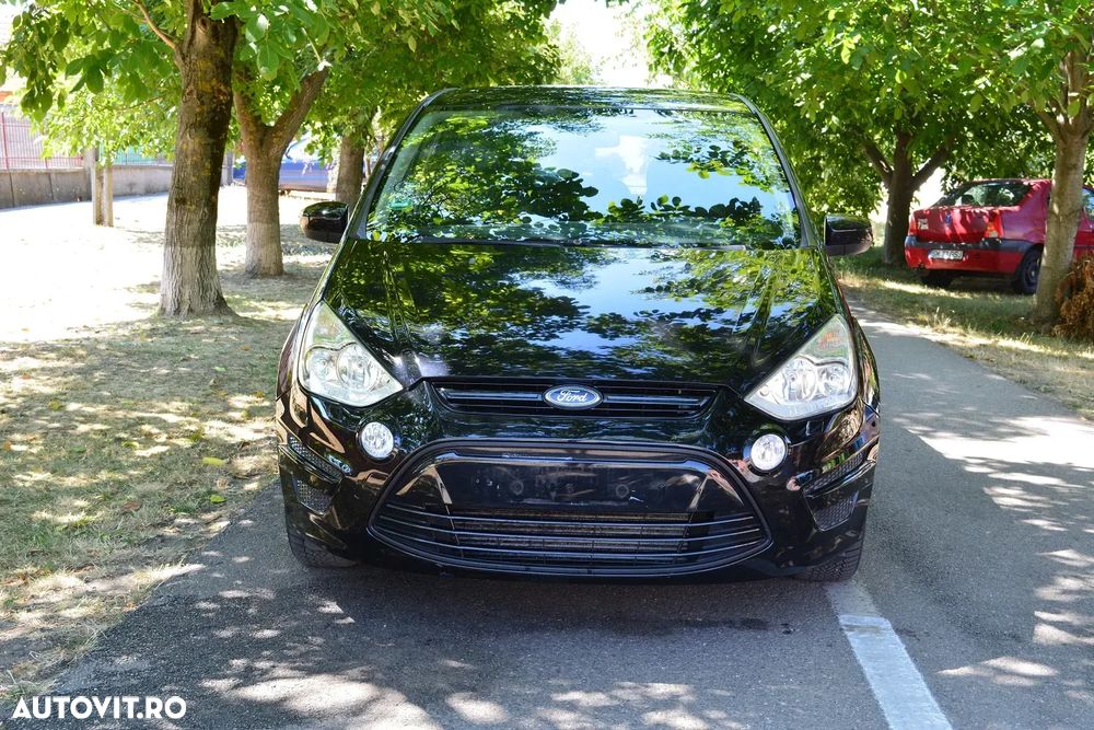 Ford S-Max - 1