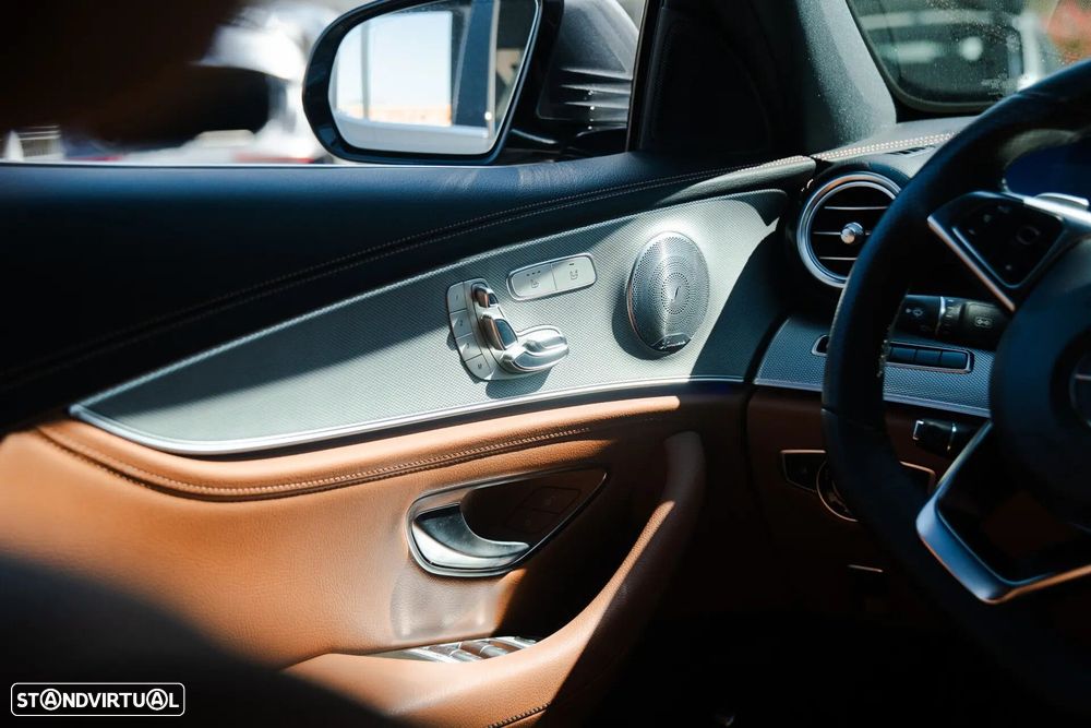 Mercedes-Benz E 350 D AMG - 31