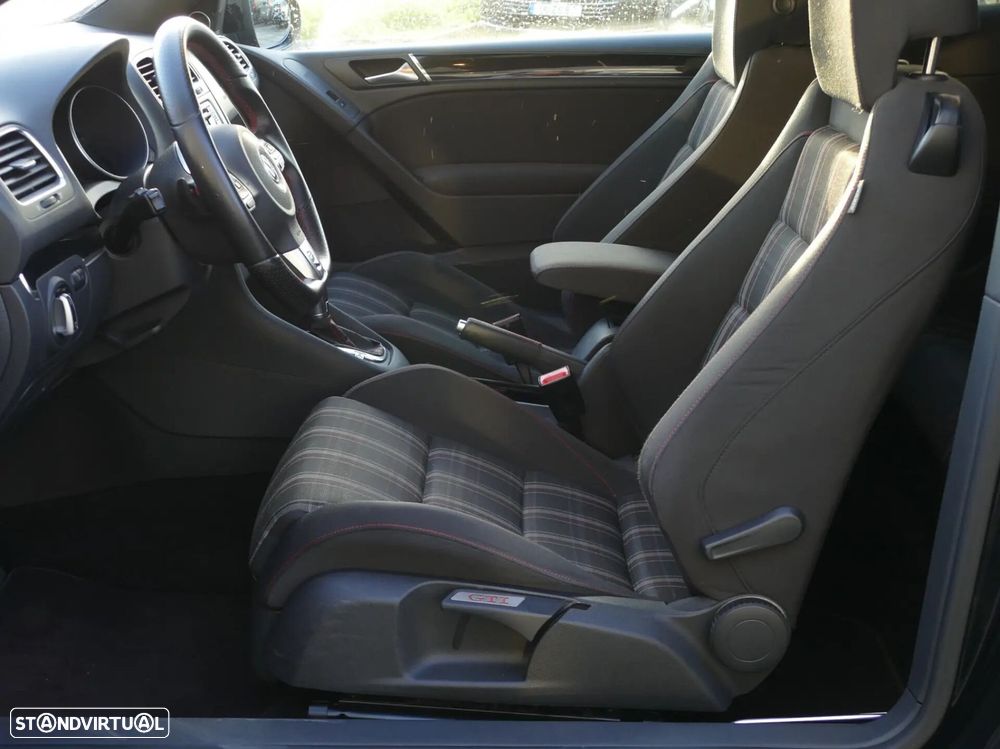 VW Golf 2.0 TSi GTI DSG - 25