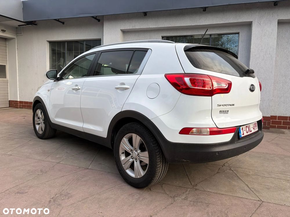 Kia Sportage 1.7 CRDI 2WD Vision - 9