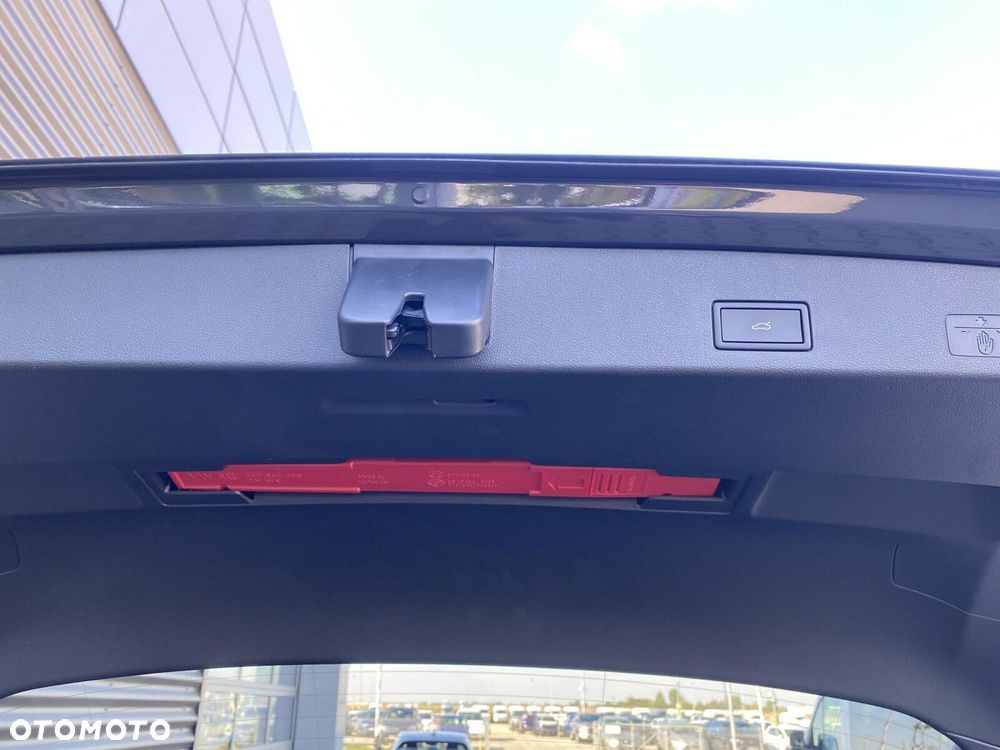 Volkswagen Golf - 21