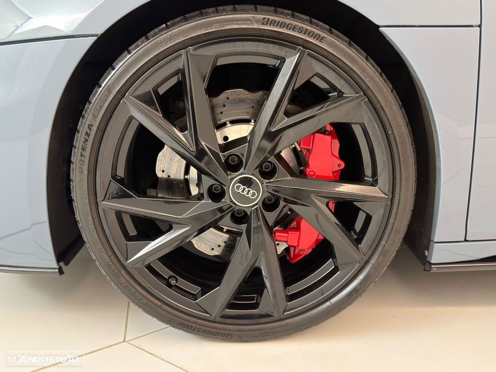 Audi R8 Coupé - 9