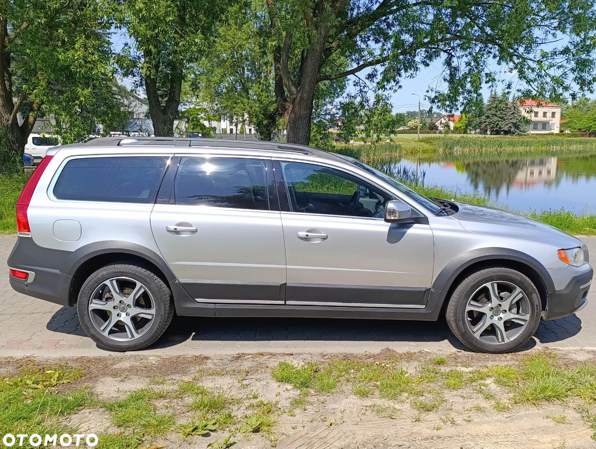 Volvo XC 70 - 3