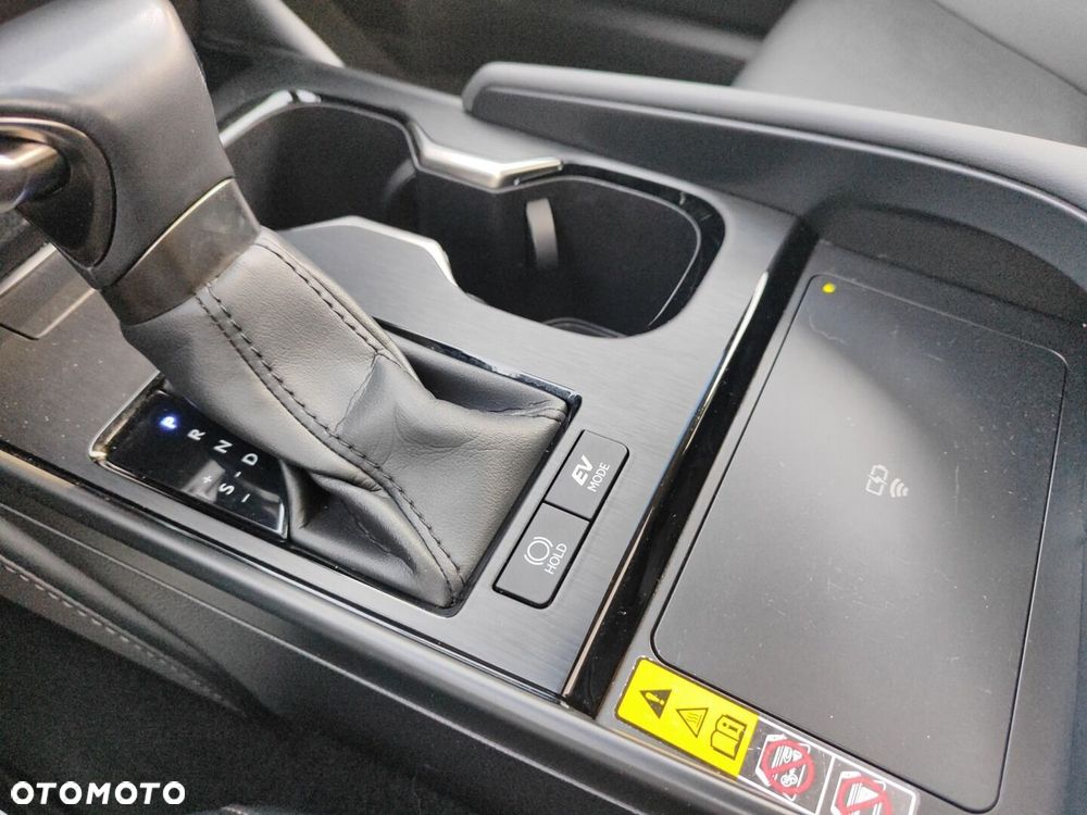 Lexus ES 300h Business Edition - 19