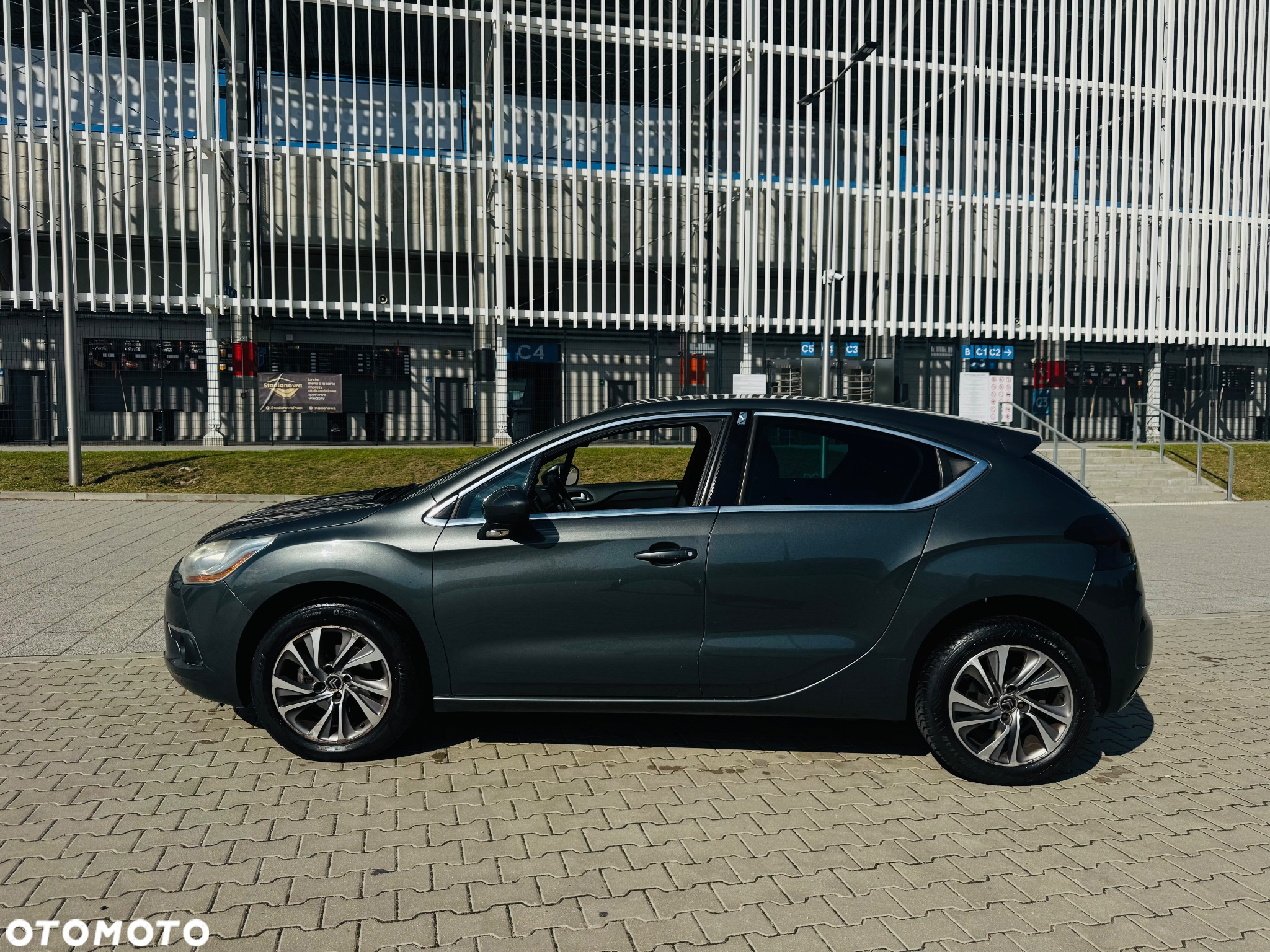 Citroën DS4 1.6 HDi Chic - 16